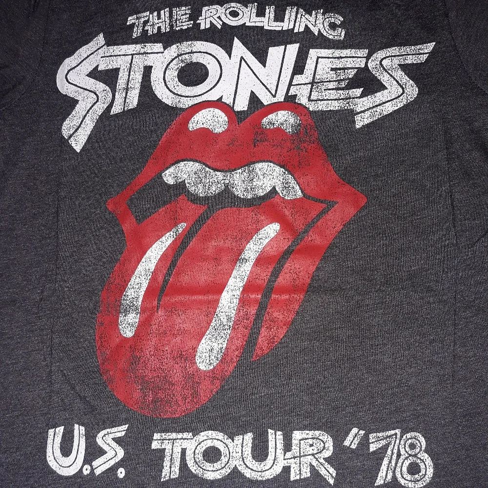The Rolling Stones Tour '78 rock Official T-Shirt Boys 4-6 6-8 8-10 NWT - Picture 2 of 2